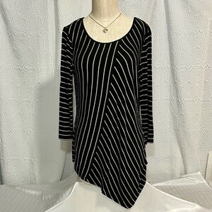 Cable & Gauge Black and Gold Asymmetrical Blouse